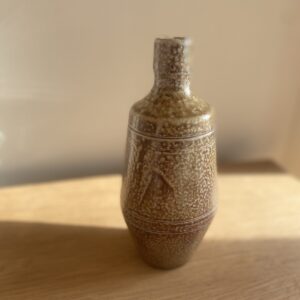 Ensemble pichet et verres-gobelets estampillés Digouin